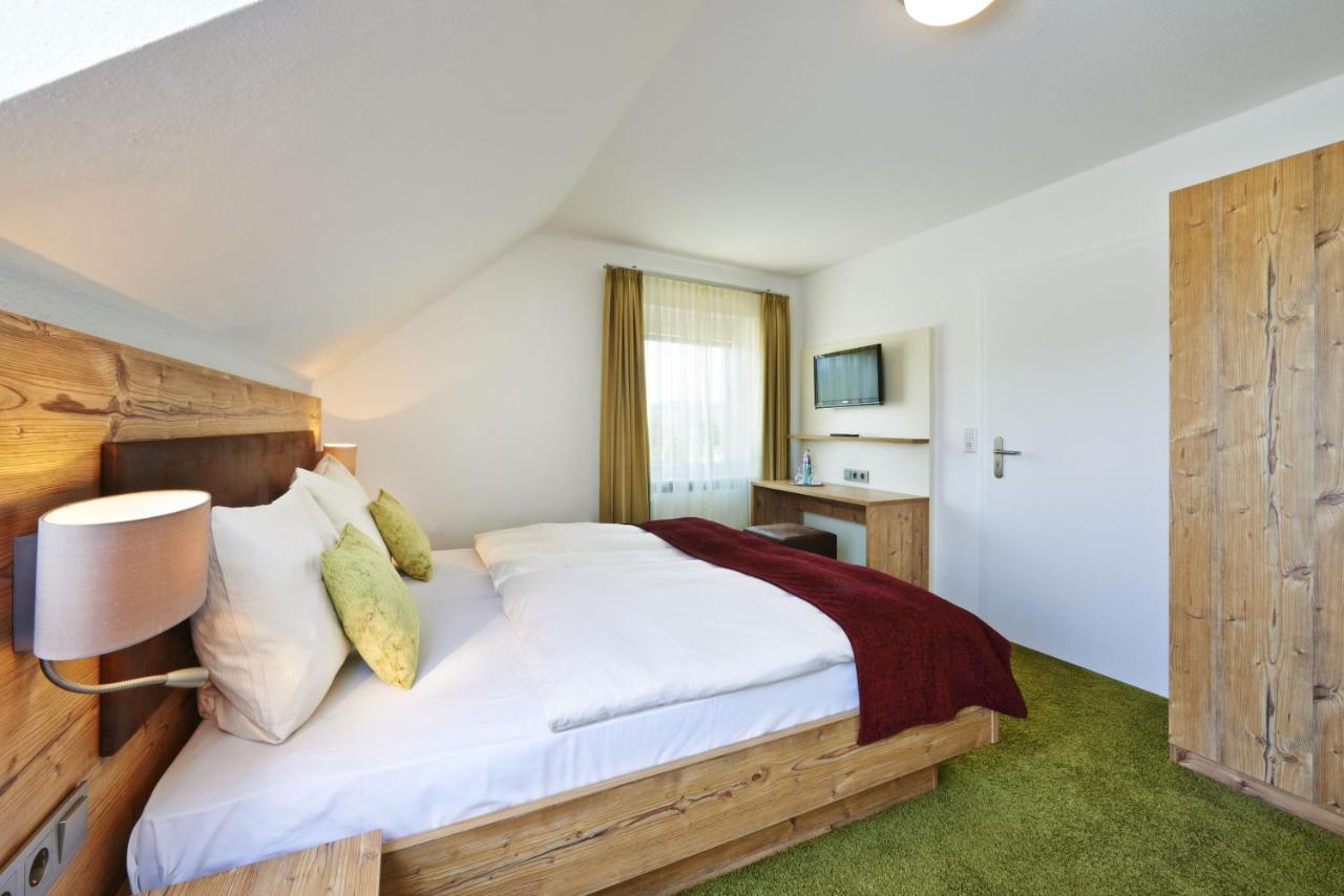 Kreuz-Post Hotel-Restaurant-Spa フォグツブルク エクステリア 写真